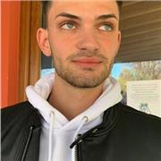 Laureando in ingegneria impartisce lezioni di fisica